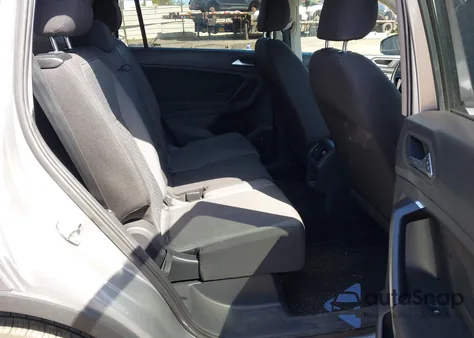 2021 Volkswagen Tiguan 2.0T S z USA, uszkodzony, nr VIN 3VV1B7AX1MM128948